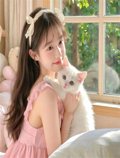 文化研究：《宇宙潮汐》如何展现东西方文化的碰撞与融合 探索艺术与文化的互动关系